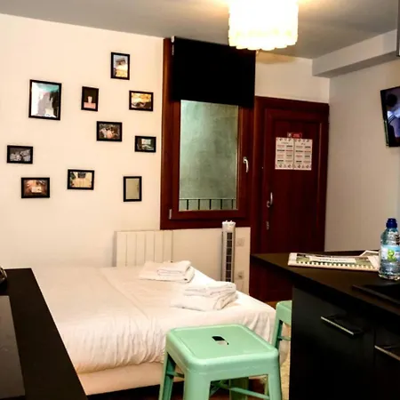 Studio Or 1-Bedroom - Chill Your Way Dijon Exterior photo
