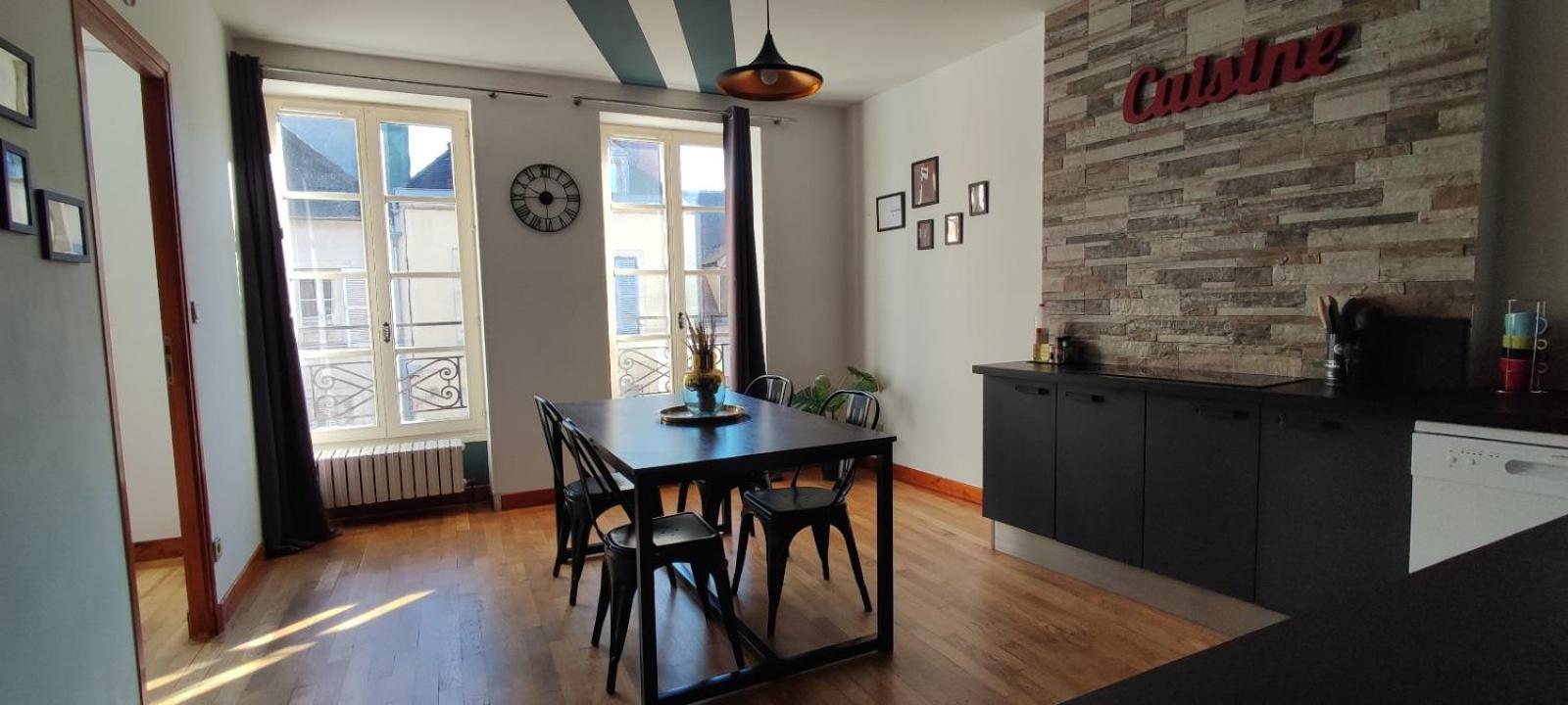 Apartment Or 1-bedroom - Chill Your Way Dijon